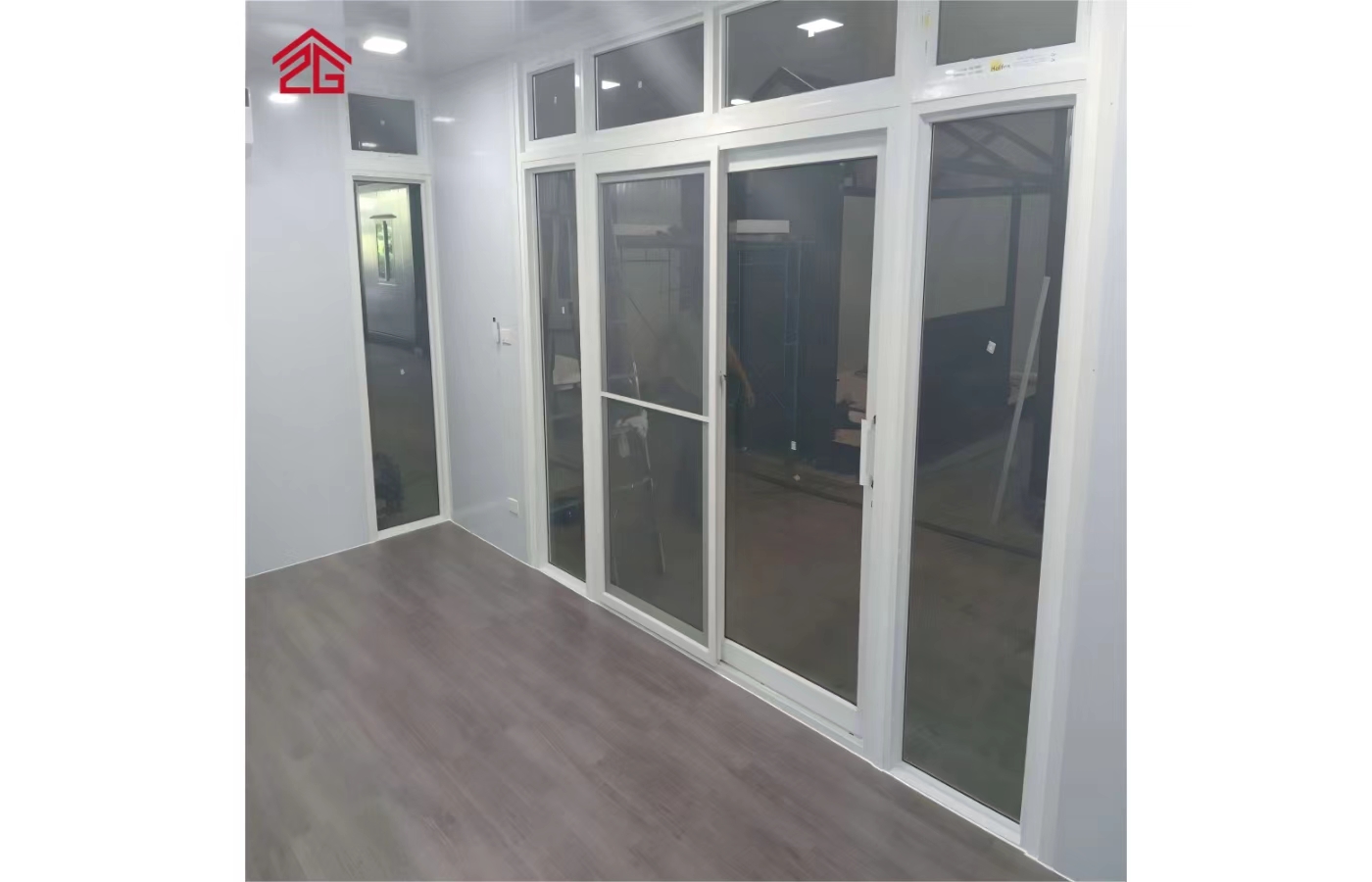 40フィートの高級カスタマイズされた40フィートの固定コンテナハウス二重層ハウス大空間 40フィートの高級カスタマイズされた40フィートの固定コンテナハウス二重層ハウス大空間